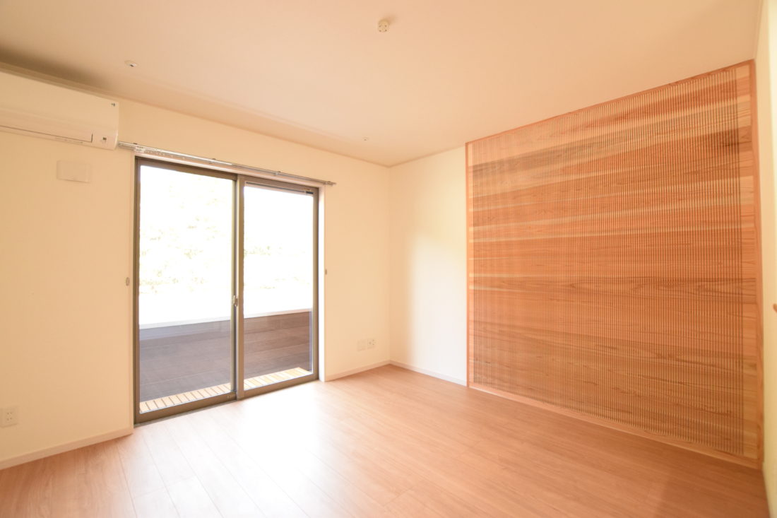 吉野杉木口スリット材2