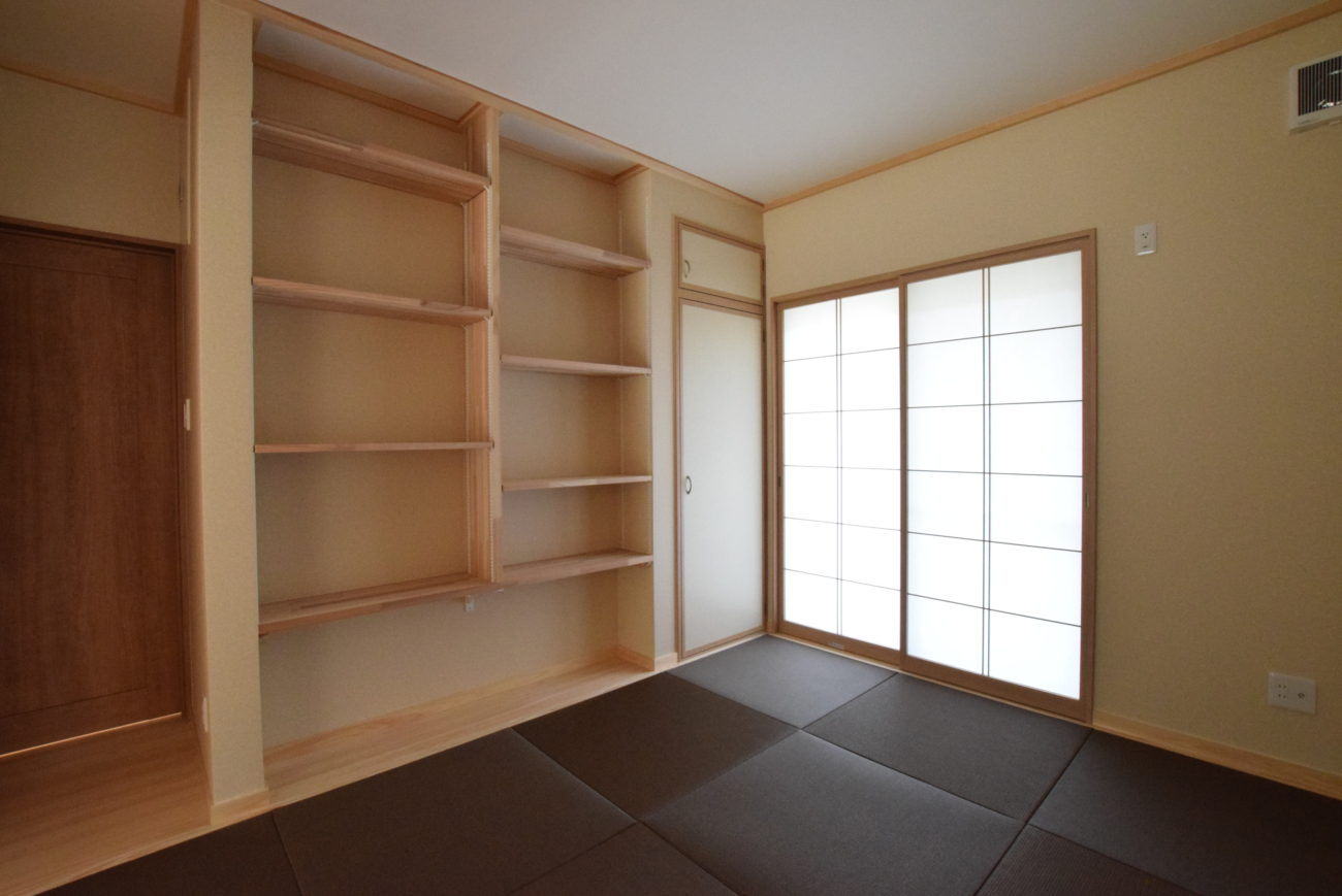 川上村白屋村営住宅和室
